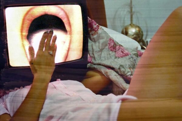 TV PLAY, Sleep. 2005